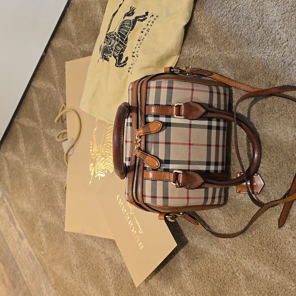Burberry cross body bag